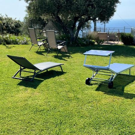 Willa Casa Vista Mare - Superb Garden And Parking Included Imperia Zewnętrze zdjęcie
