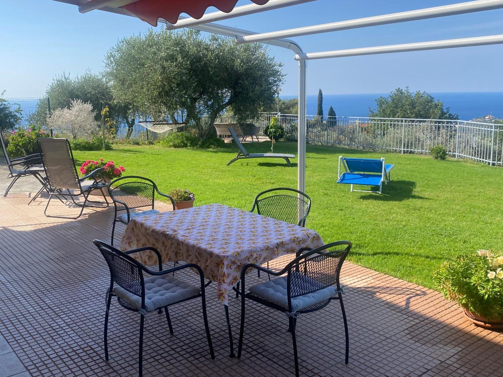 Willa Casa Vista Mare - Superb Garden And Parking Included Imperia Zewnętrze zdjęcie